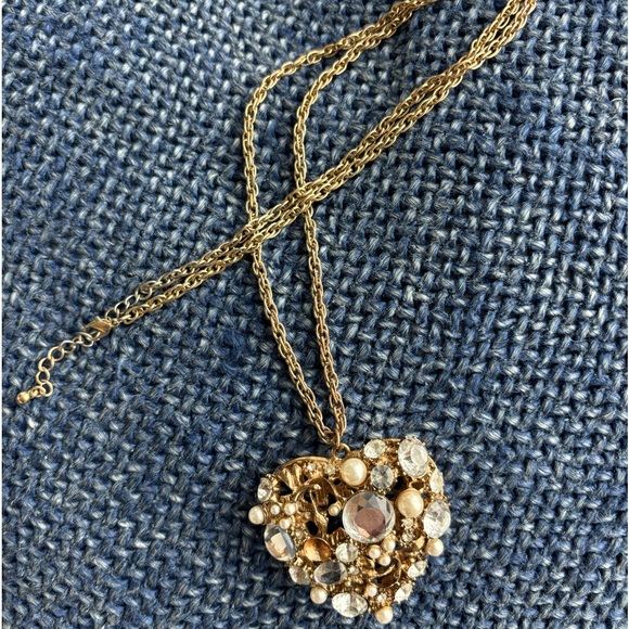 Vintage heart and rhinestone necklace - Picture 2 of 3
